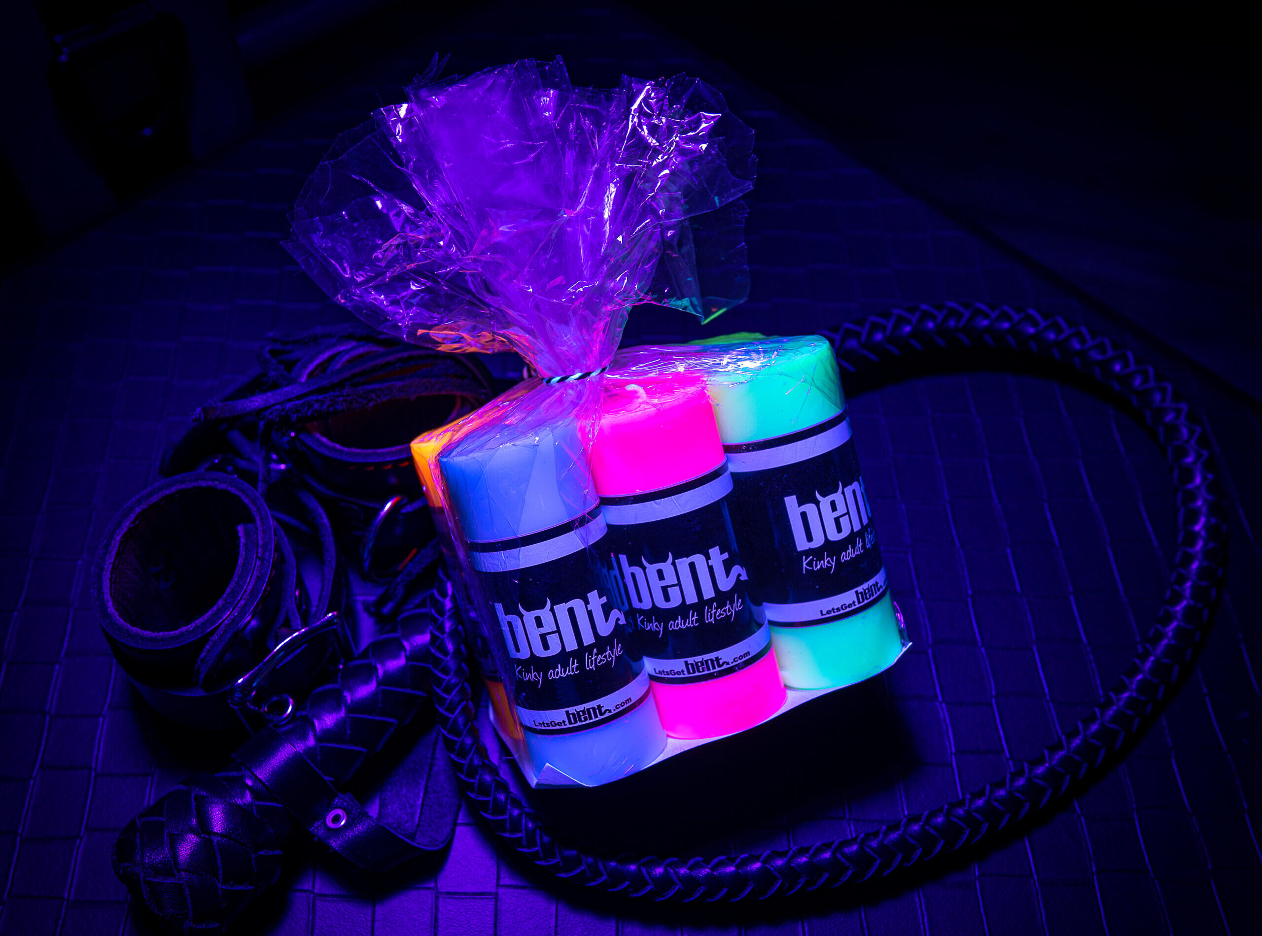 Blacklight Reactive Mini Wax Play Candle - Low Temp - UV - Paraffin – AgAg